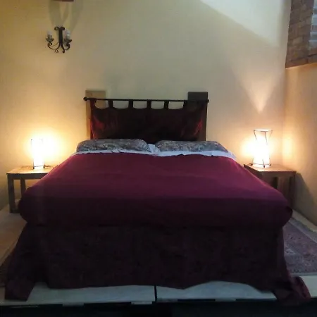 La Gilda Degli Artisti فندق مبيت وإفطار ريجّو دي كالابريا